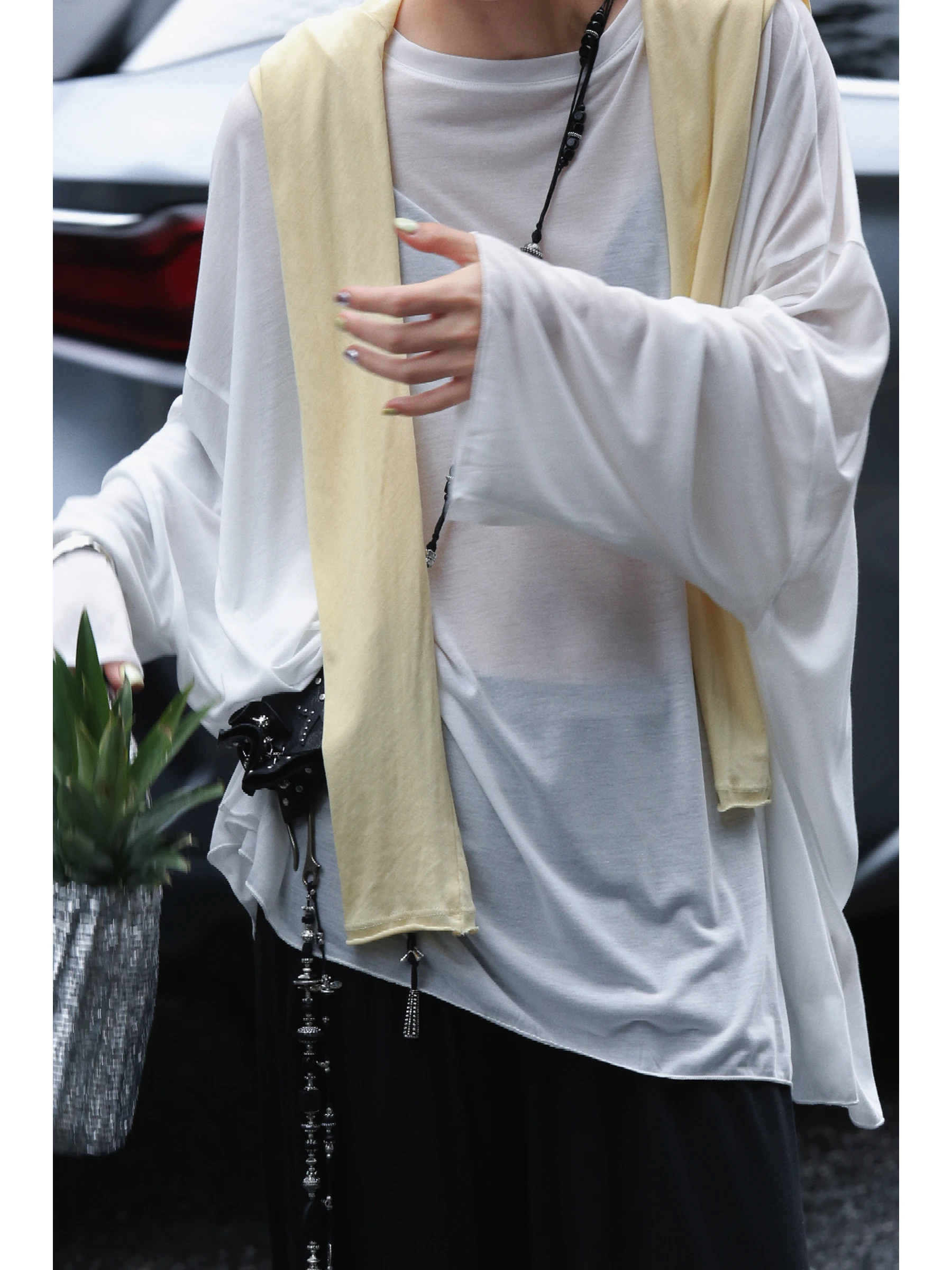 

Holalem Oversize Long Sleeve T-Shirt Loose Fit Transparent Seaming Sun Protection Casual Women's Top Loose Comfortable UV Pro...
