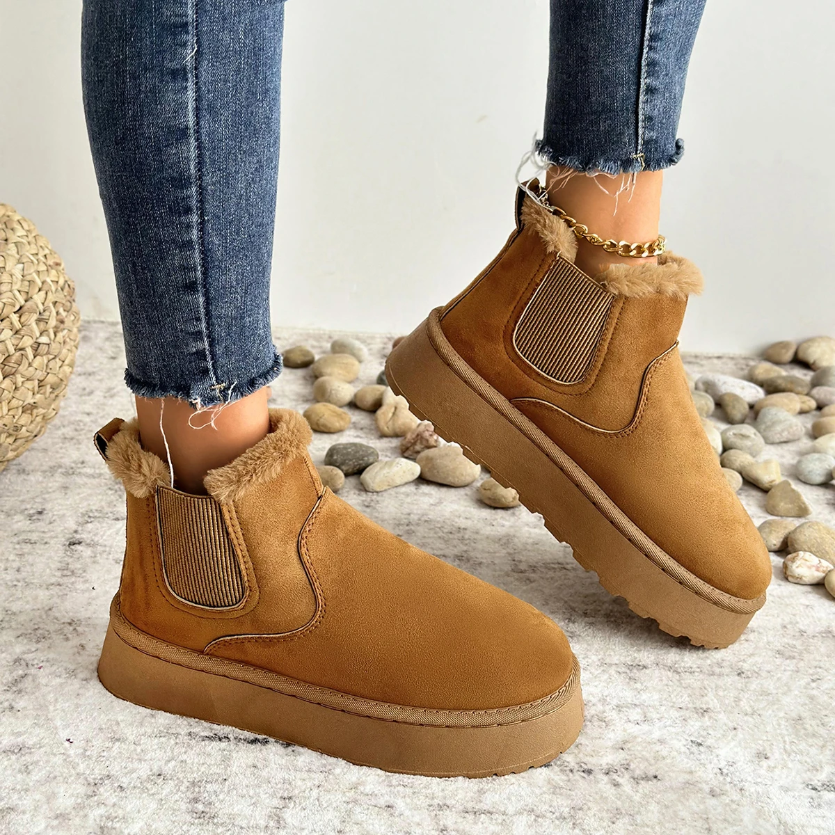 Women Flats Boots 2024 New Fashion Shallow Comfortable Designer Shoes Casual Lightweight Outdoor Boots Women Shoes for Women