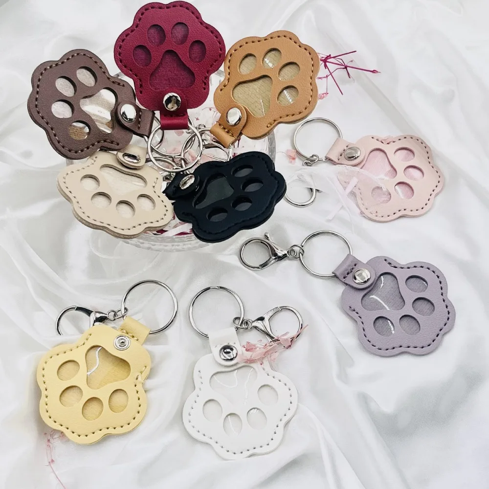 

Популярные аксессуары для хранения шерсти домашних животных: маленькие металлические кожаные брелоки-сумочки, милые подарочные подвески, оптовые украшения для автомобильных ключей