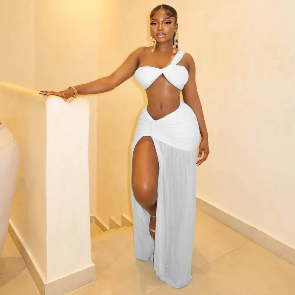 FLARORA セクシーなメッシュ素材のルーシュ加工2ピースセット、女性用ストラップレスクロップトップとハイ スリットロングスカートスーツ、エレガントなビーチバケーションウェア