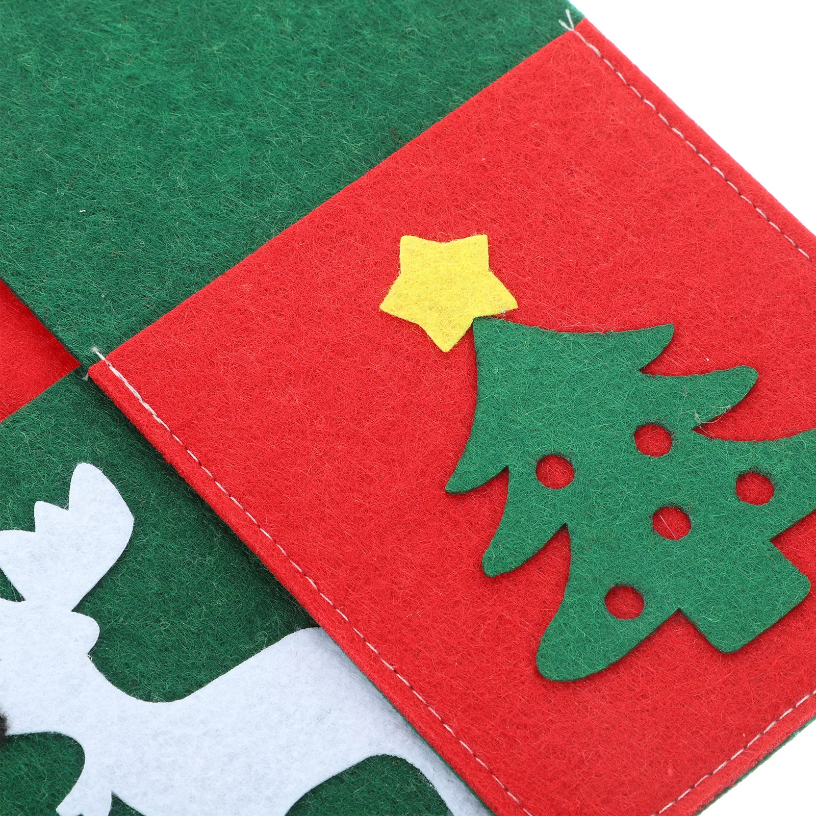 

4Pcs Christmas Cutlery Bags Felt Holder Holiday Fork Spoon Sleeves Xmas Table Decoration Silverware Holder for Christmas Party