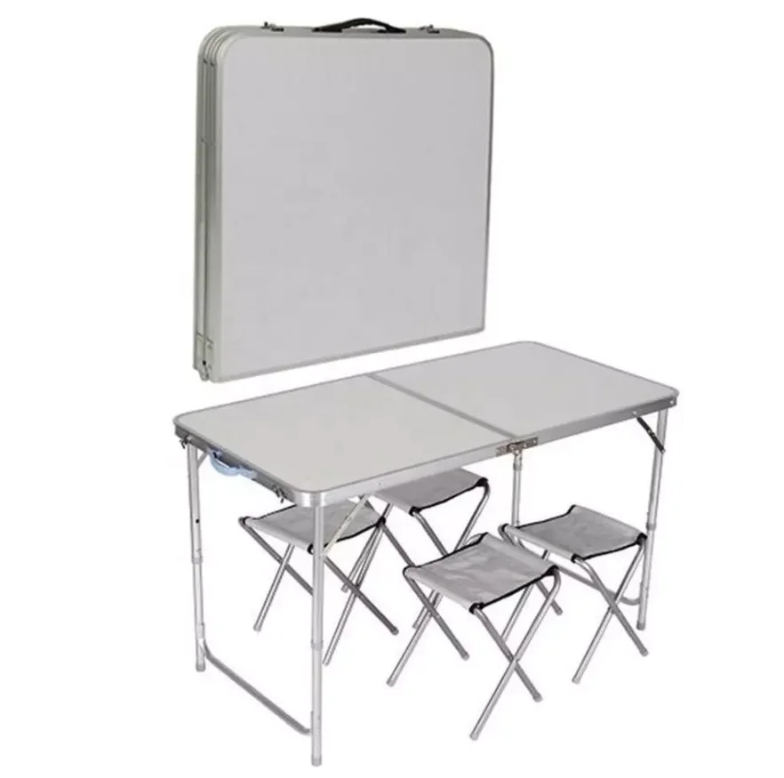 ¿Por qué la mesa rectangular es la elección perfecta para tus aventuras al aire libre?