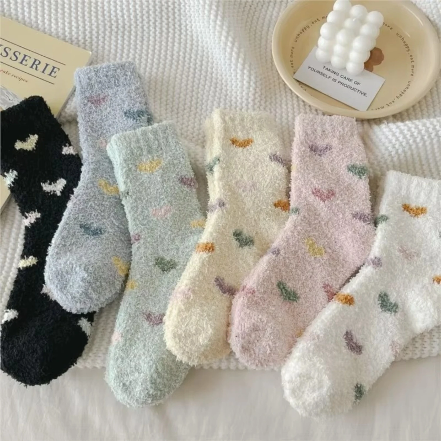 3/6/12 pairs of women's suede simple socks, suitable for sleep, love, fashion, and winter.