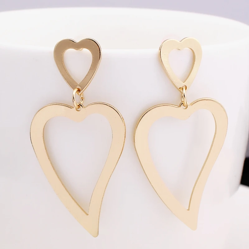 Heart Drop Earrings for Women Hollow Geometric Statement Pendants Hanging Earrings Uneven Alloy Dangle Earrings boucle d'oreille