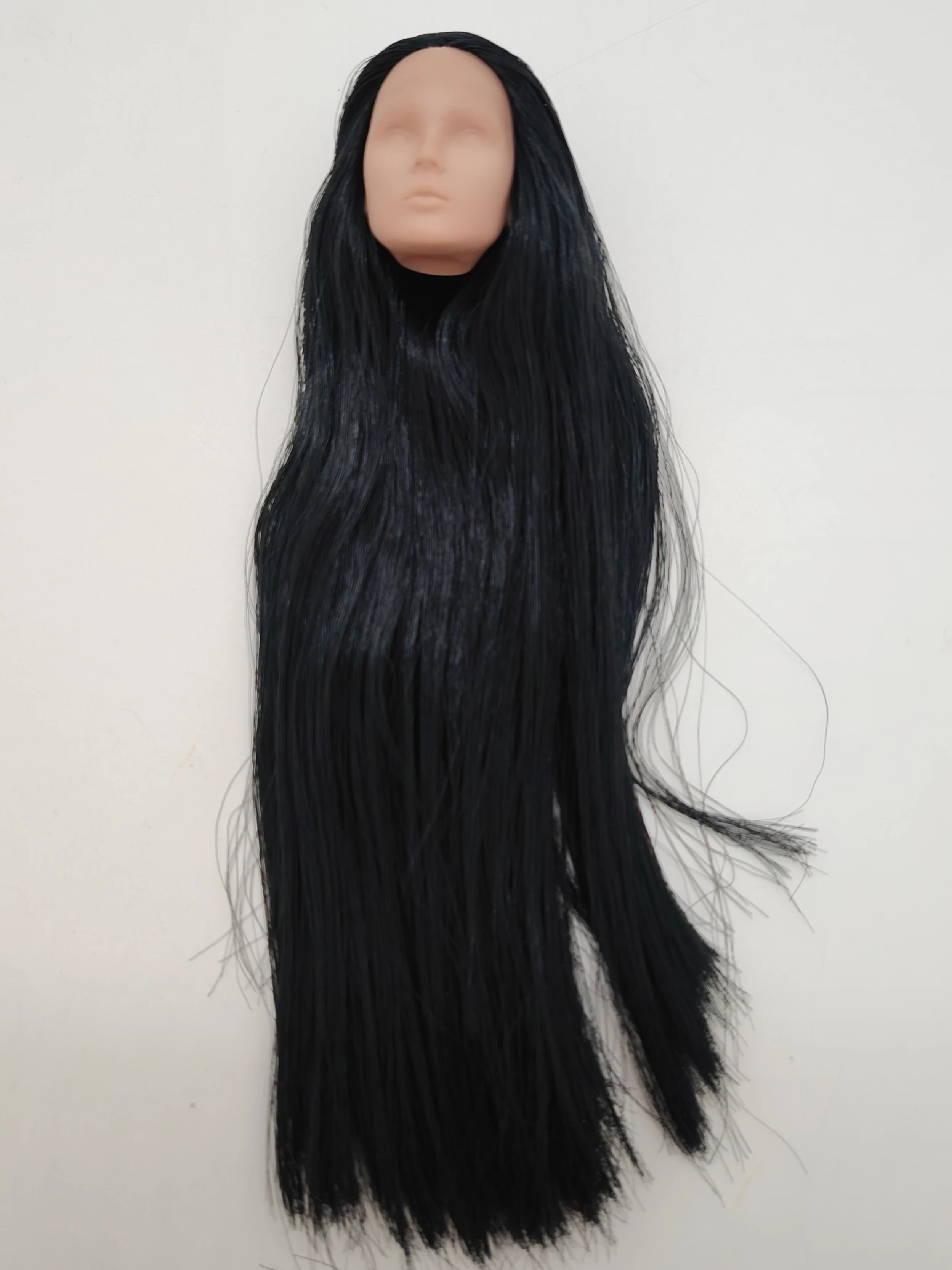 أزياء رويالتي Nu.face Eden Lilith Blair شعر أسود FR جلد أبيض سلامة دمية وجه فارغ