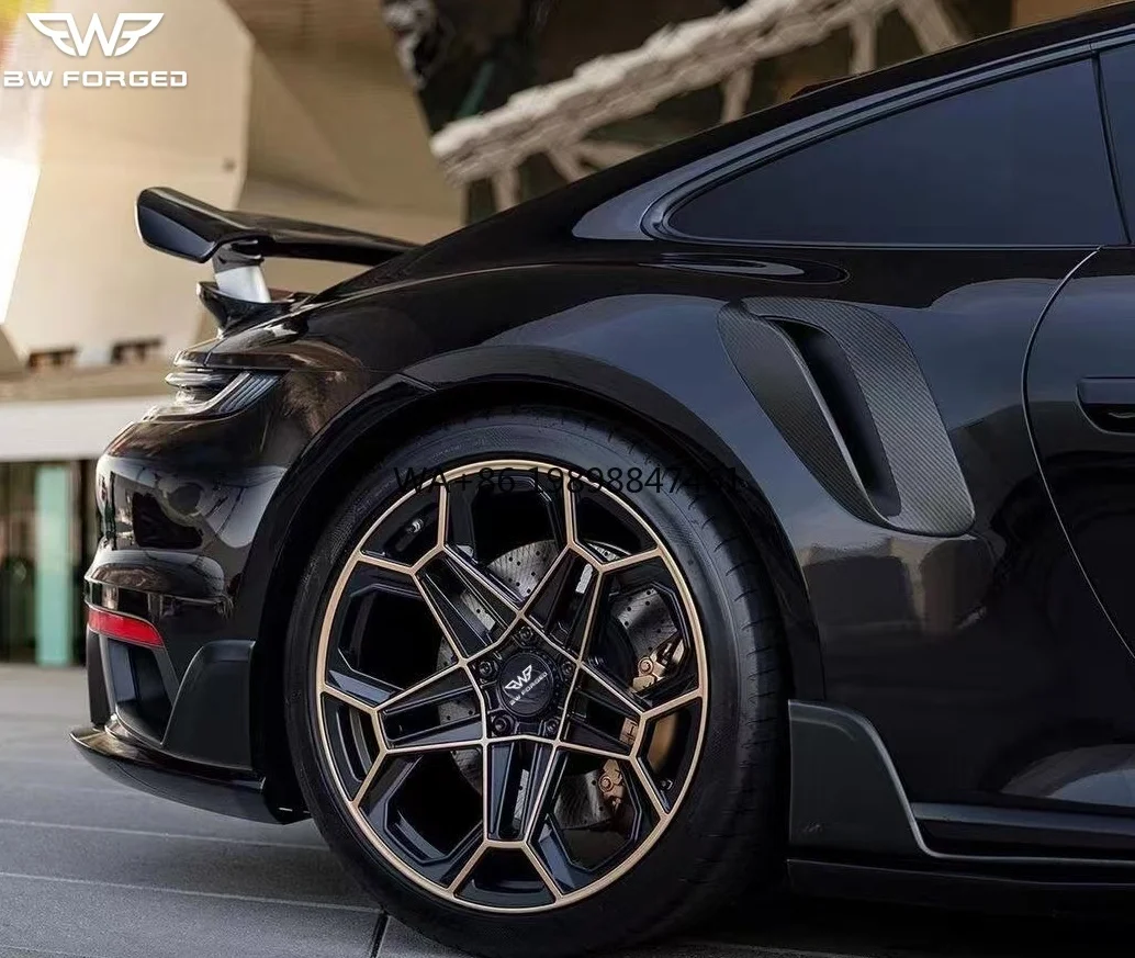 لعجلات سيارة الركاب خفيفة الوزن من ألياف الكربون 18-22 بوصة 5x130 5x114.3 لعجلات سيارة الركاب