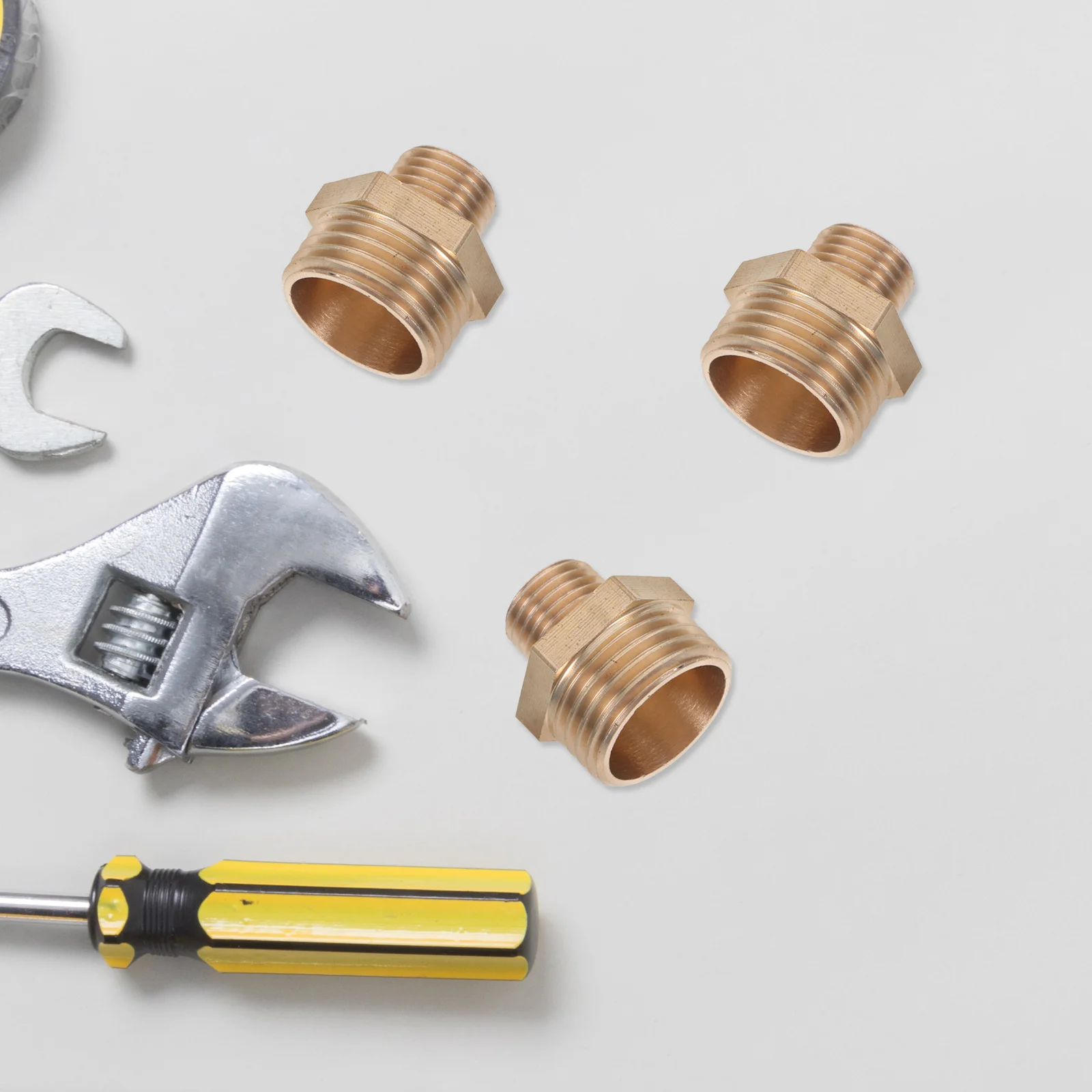 

4Pcs Copper Pipe Connector Threaded Garden Hose Adapter Straight Replacement Water Hose Coupler Quick Connect Fittings Outdoor