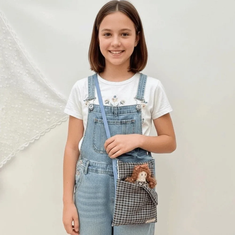 

Adjustable Strap Lace Plaid Cloth Pouch Large Capacity Polyester Pillow Crossbody Bag Countryside Style Lightweight