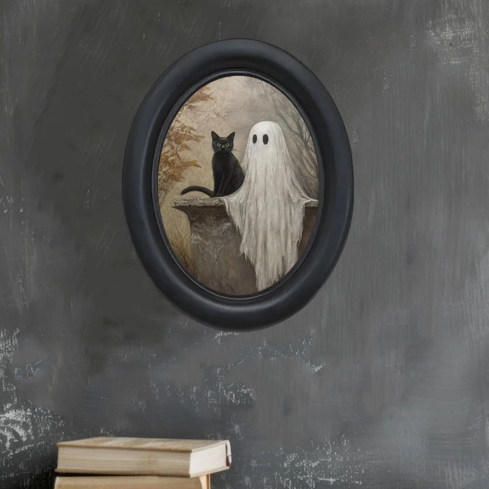 1 Piece of Vintage Gothic Victorian Style Mural - Little Ghost and Black Cat Sitting Together, Oval Wooden Decorative Sign, Handmade Photo Transfer Printing, Suitable for Home and Office Wall Decoration, Holiday Decoration, 4.16X 5.25inch , Wall Decoration