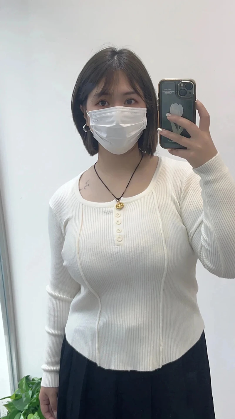 Thumbnail 4 - #38 Low Cost Sweaters & Jumpers That Work