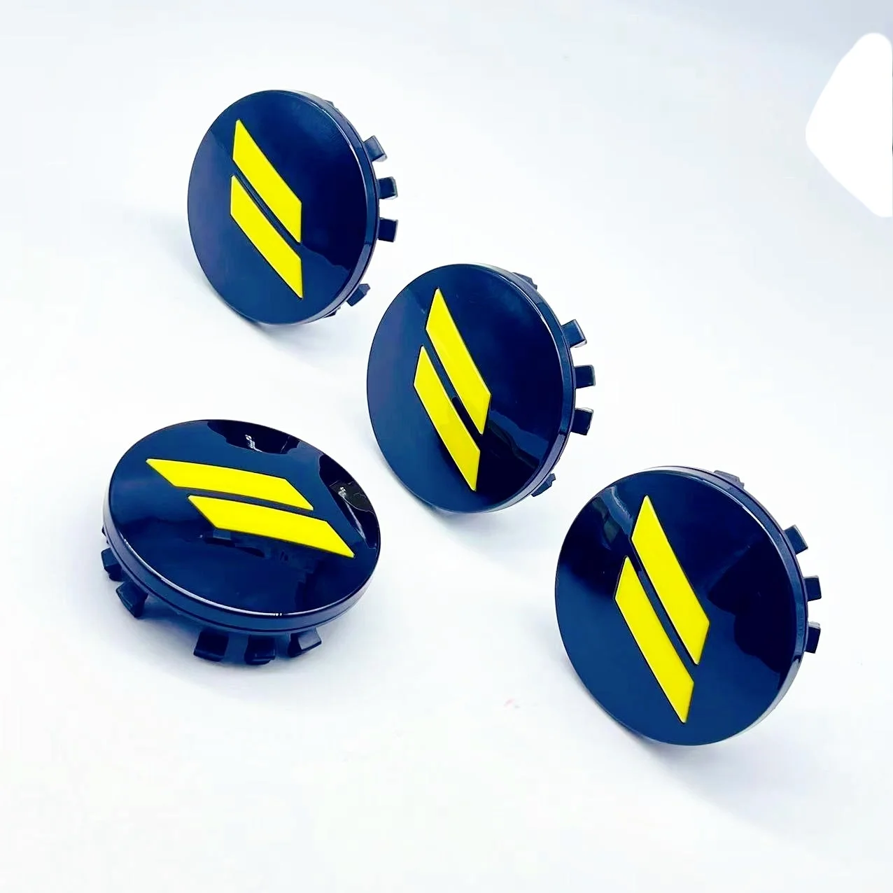 For Dodge 4pcs X 63mm Car Logo Wheel Center Hub Caps Chrysler 300C Rim Cover Emblem Sticker Charger Challenger Hell Cat