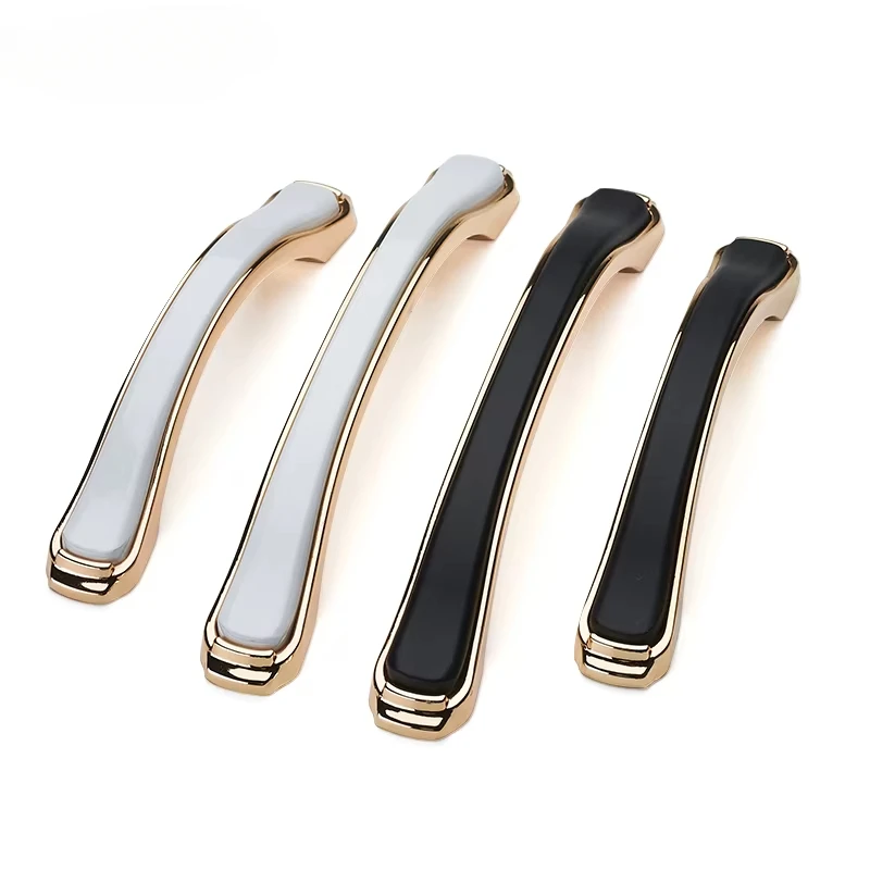 Modern Simple Kitchen Cabinet and Storage Handle Drawer Knobs High Quality Zinc Alloy Wardrobe Door Pulls Gold Furniture Handles