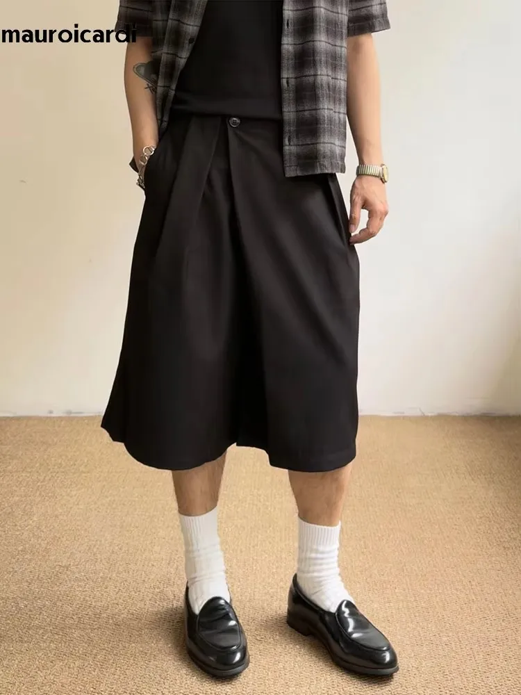 Mauroicardi Spring Summer Grey Pleated Wide Leg Shorts for Men with Asymmetrical Placket High Waist Calf-Length Pants Clothes
