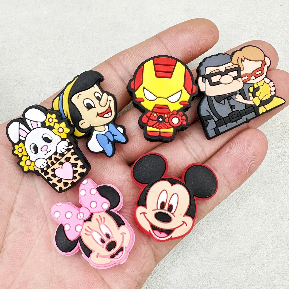 10pcs Cartoon Character Silicone Focal Beads Cute  Silicone Bead for DIY Pen Keychain Necklace Bracelet Jewelry Making Wholesale - view 3
