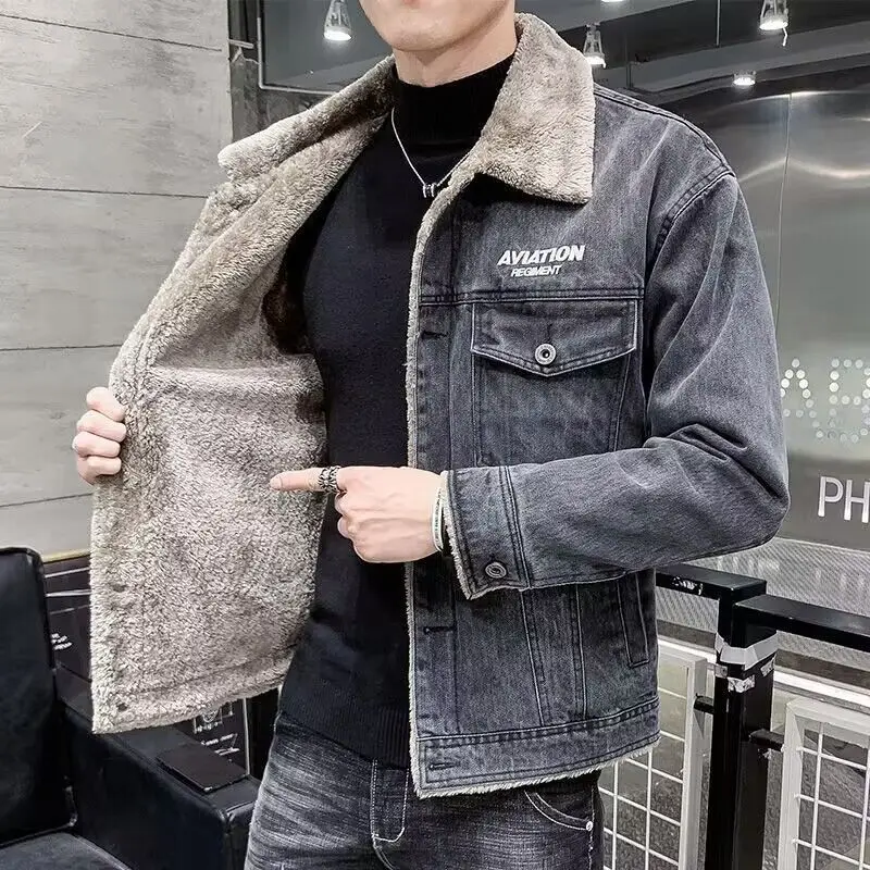 Giacca di jeans da uomo grigia cappotti di jeans maschili imbottiti caldi inverno 2024 abbigliamento maschile Trendy Rock Elatic abbigliamento