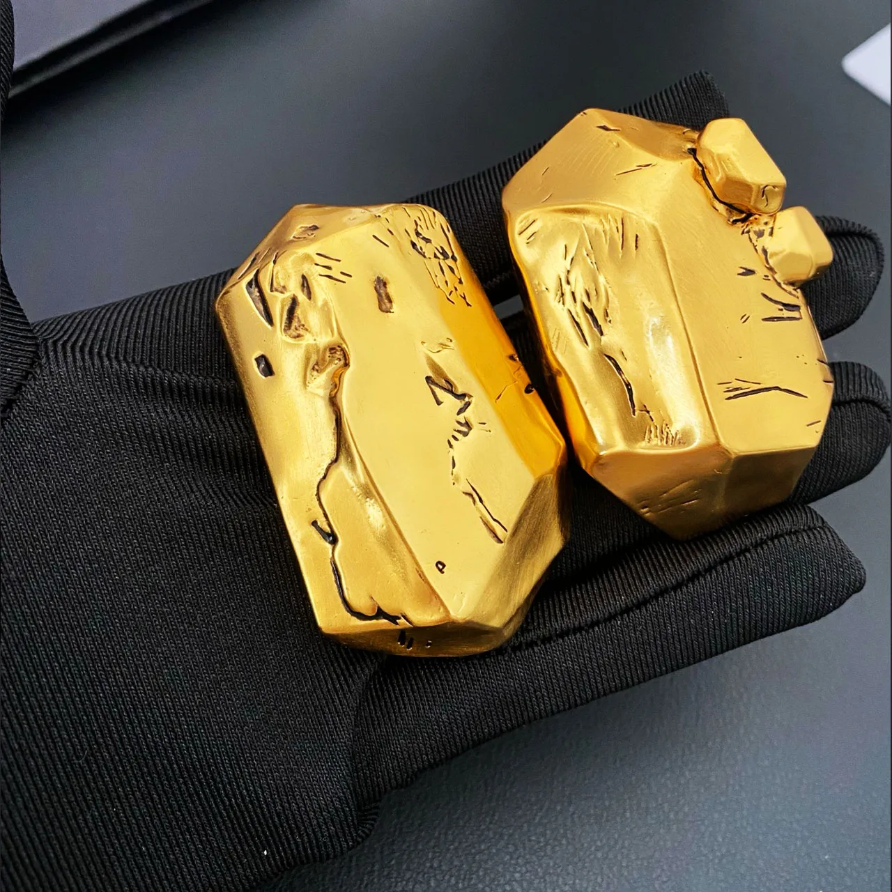 

New Jewelry & Accessories Retro Style 3D Relief Geometric Irregular Ear Clip Earrings For Women's Parties & Gifts