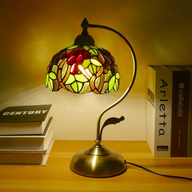 DEBBY Tiffany Table Lamp American Retro Living Room Bedroom Lamp Luxurious Villa Hotel  Stained Glass Desk Lamp