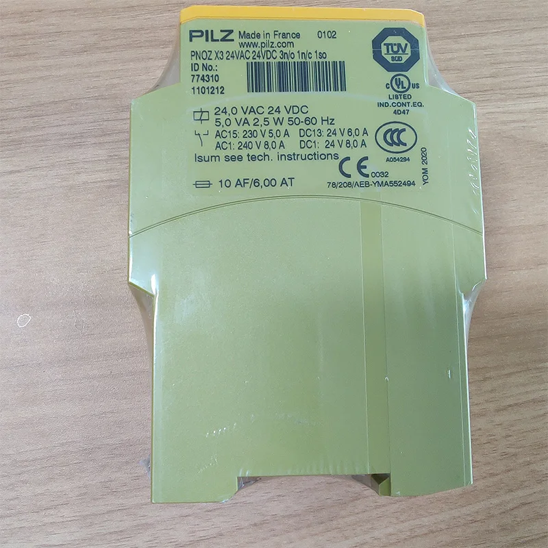 Новое оригинальное реле безопасности 774310 X3 24 В переменного тока VDC 3n/o 1n/c на складе Фото №2