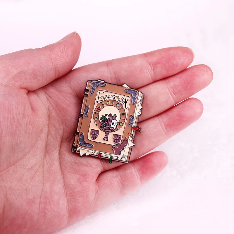C5029 Funny Cartoon Book Lapel Pins for Backpack Enamel Pin Brooch for Clothes Metal Badges Jewelry Children Accessories Gifts