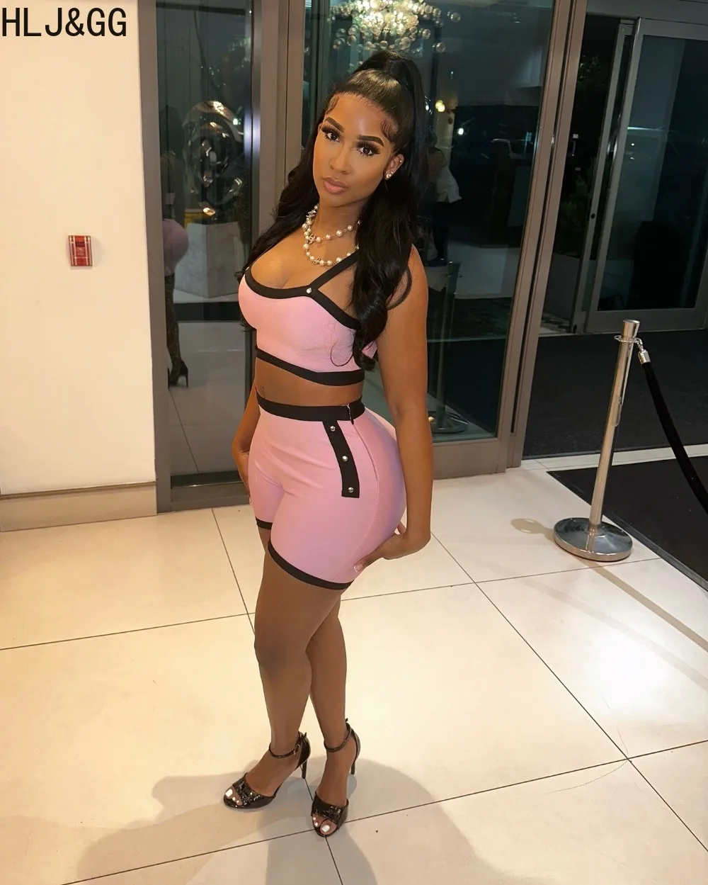 HLJ&GG Pink Sexy Solid Color Patchwork Two Piece Sets Women Round Neck Sleeveless Slim Crop Top And Shorts Outfits Streetwear