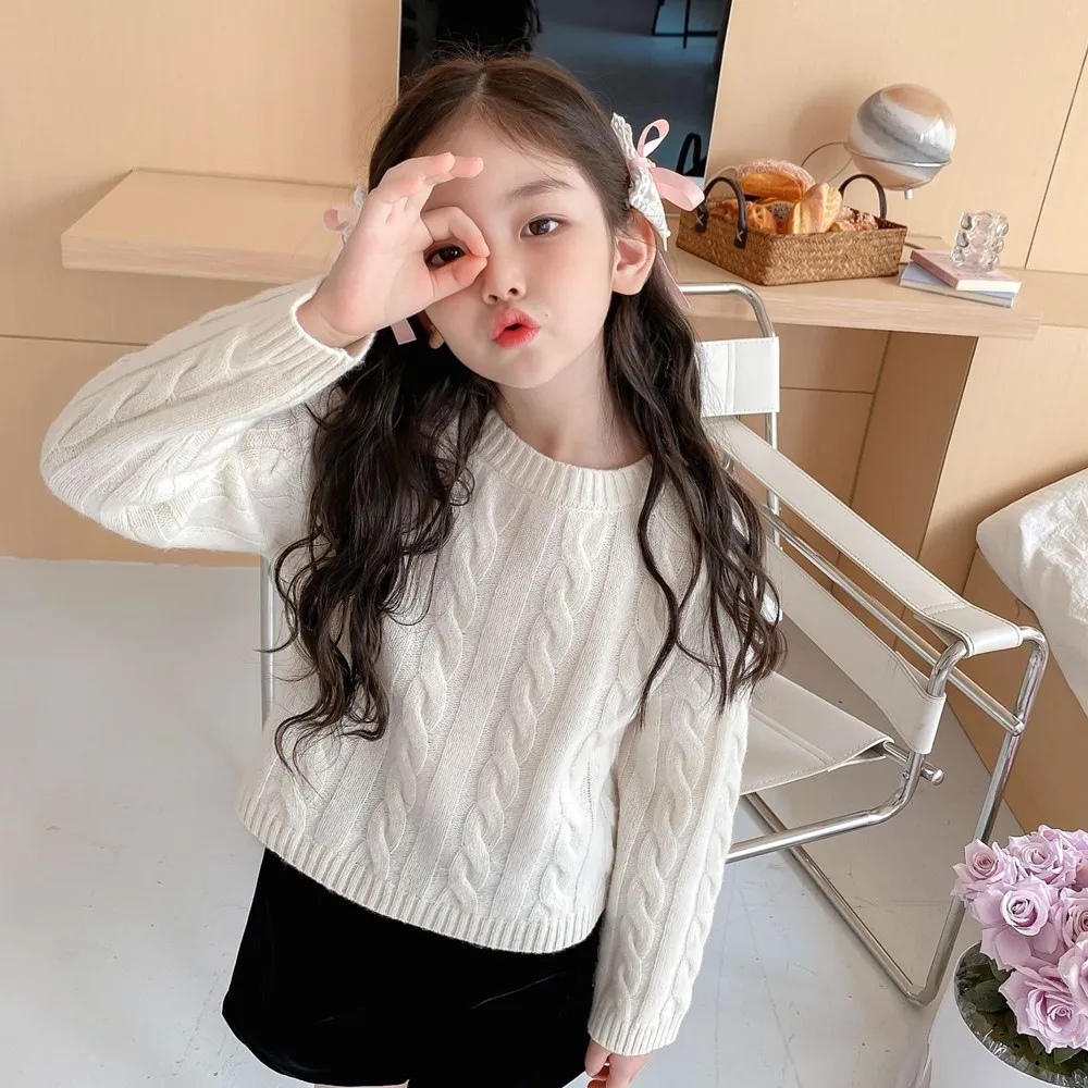 

Size 90CM Autumn winter kids sweaters baby girls clothes cute Pure white 100% wool warm and comfortable sweater