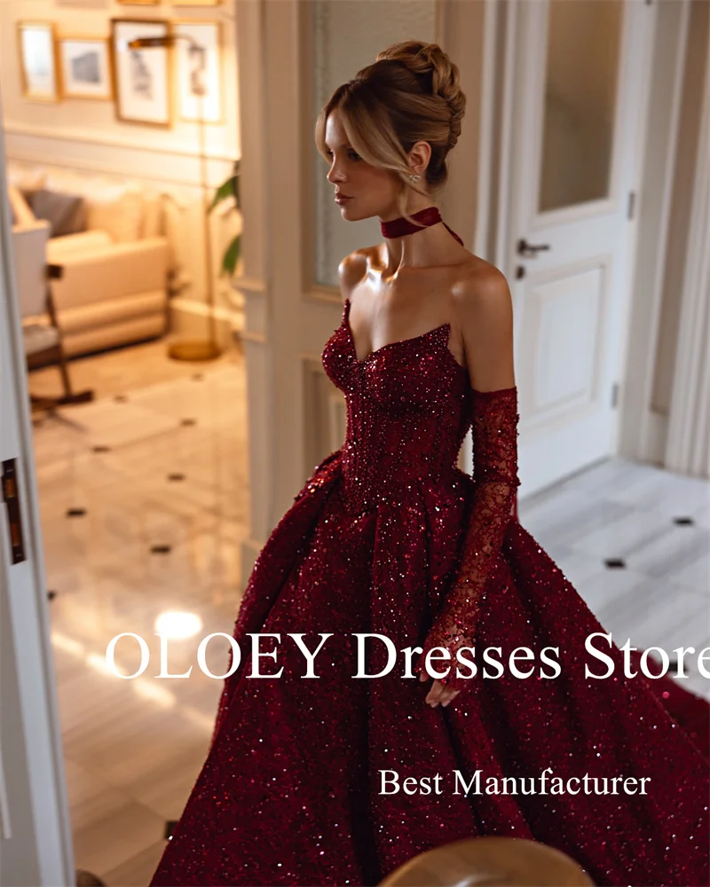 فساتين سهرة من OLOEY باللون الأحمر الداكن اللامع على شكل قلب فساتين حفلات لامعة مناسبة رسمية للحفلات فساتين مخصصة