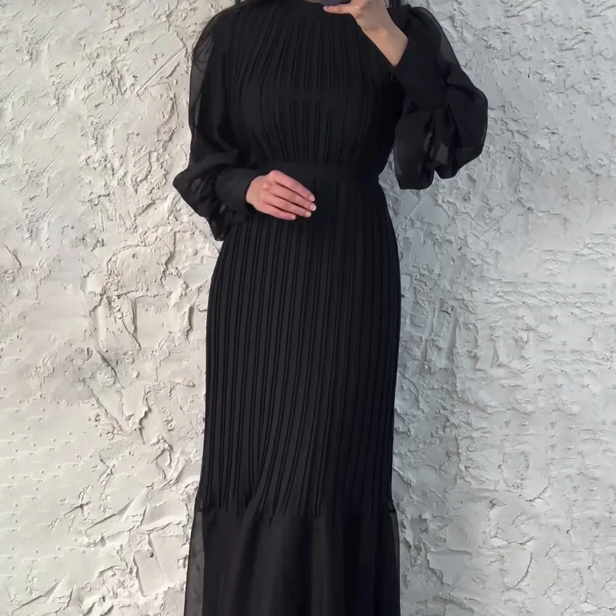 

Turkey Islamic Clothing Women Dresses Elegance Dress for Women Long Sleeved Solid Muslim Abayas Spring Long Pleated Maxi Robe