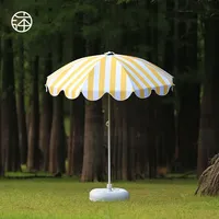 Fashion Suncreen Patio Umbrella Strip Style Large Beach Umbrella UV Protection Outdoor Garden Sun Umbrella Big Size with Base