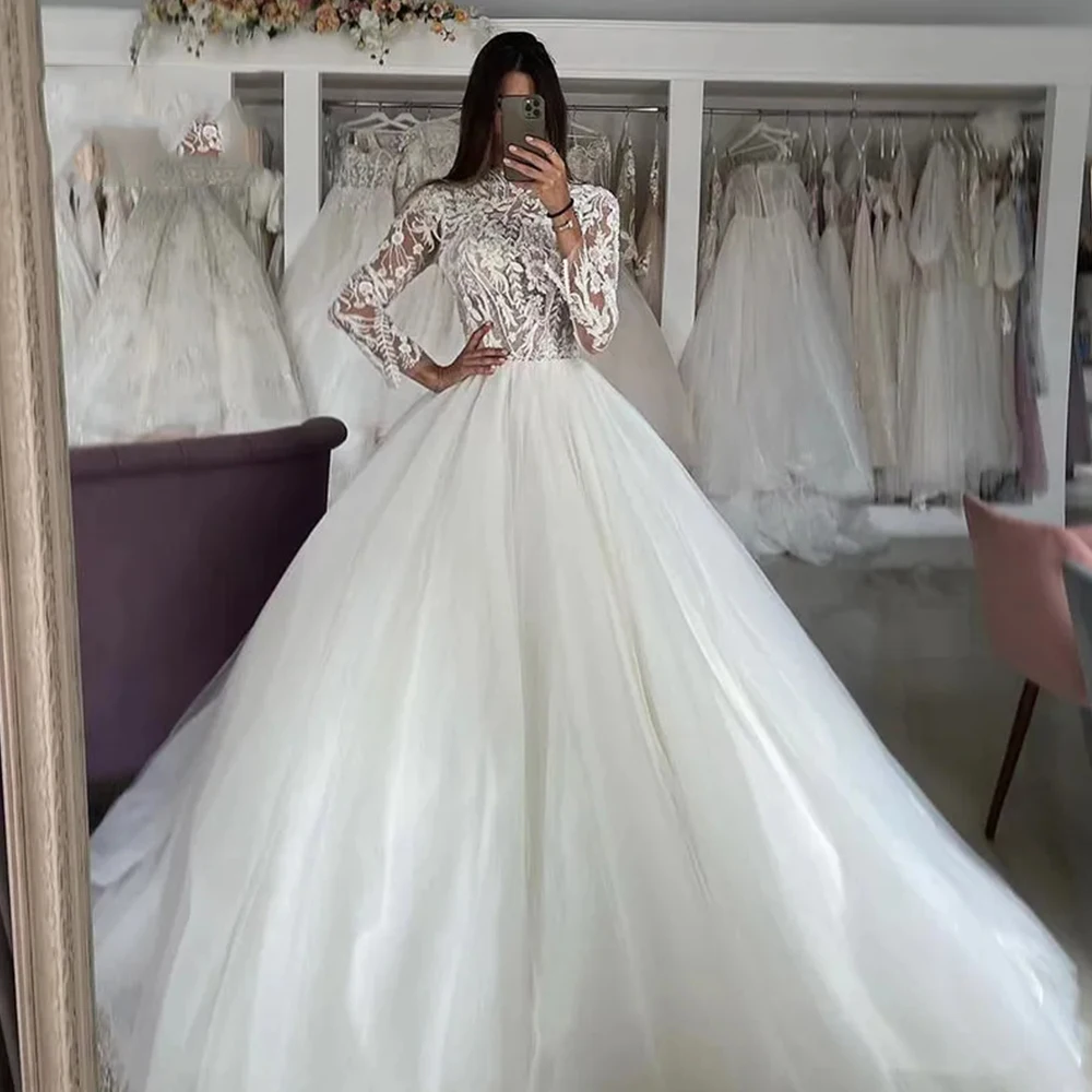 

Gorgeous Women's Elegant Bridal Gowns A-Line Lace Applique Princess Wedding Dresses Tulle Glitter Formal Beach Party Robe Robe