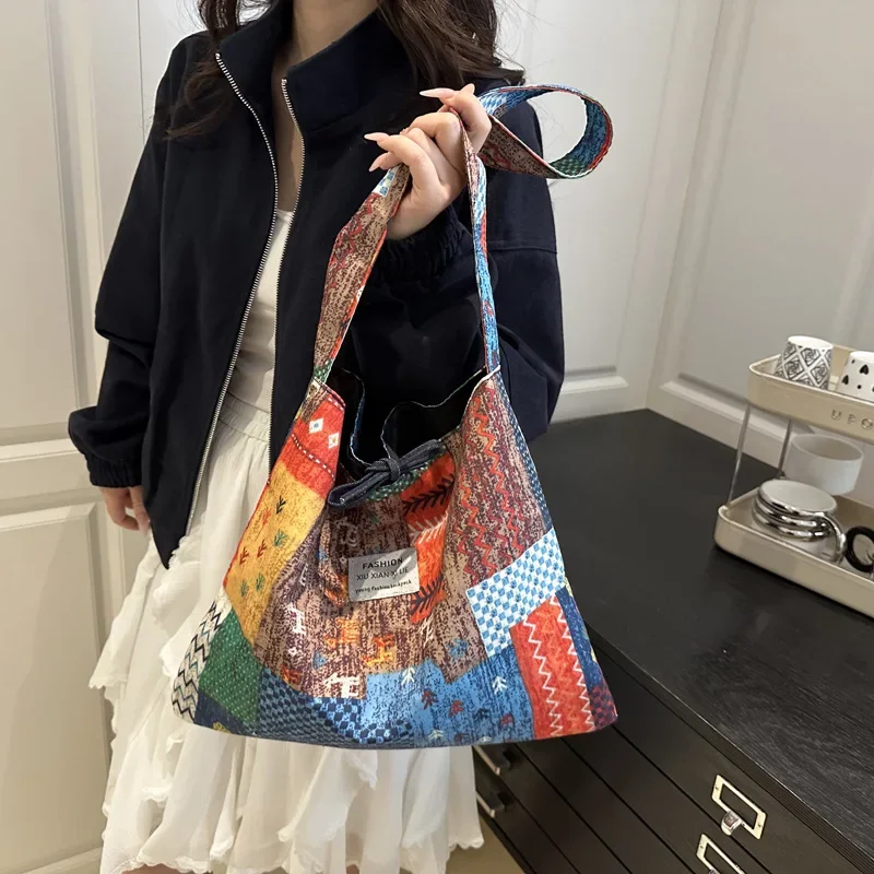 

Trendy Large Capacity Underarm Bag for Women, 2025 New Ethnic Style Patchwork Double-sided Single Shoulder Commuting Bags