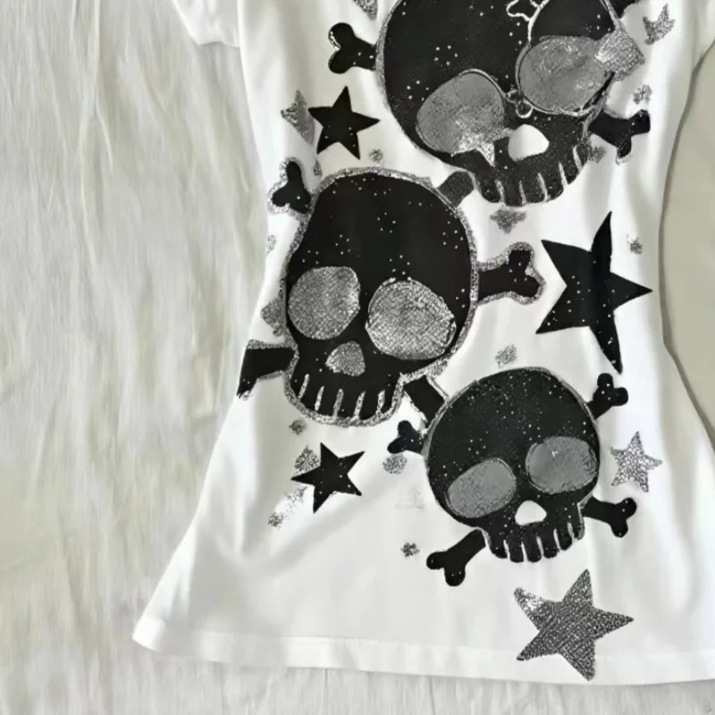 Japanese Y2k Women's Tee 2000s Hottie Clothes White Tops Star Skull Graphic Print T Shirts Goth Emo Punk Aesthetics Chic T-shirt