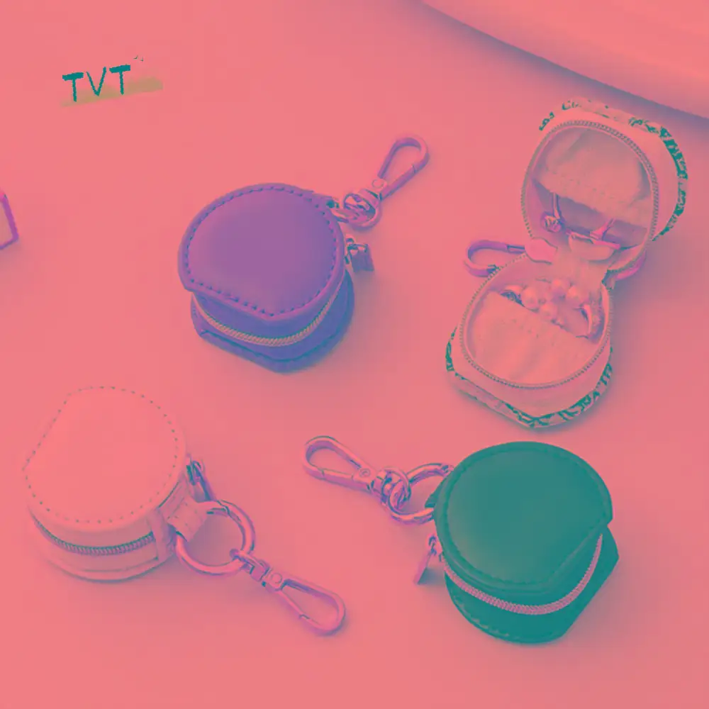 

Mini Jewelry Box Keychain Jewelry Display Semi-circular Portable Ring Box Earring Organizer Storage Case Travel Bag Pendant