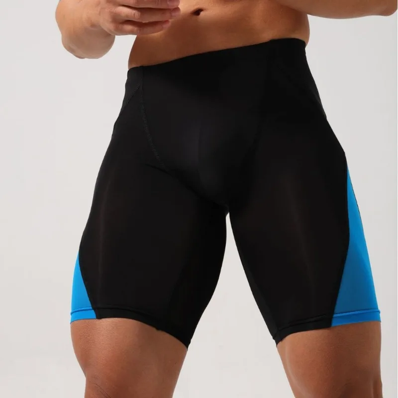 Pantaloncini attillati fitness da uomo pantaloncini a quattro punti in nylon di seta ghiaccio ad asciugatura rapida sollevamento dell'anca traspirante antiusura sport da corsa