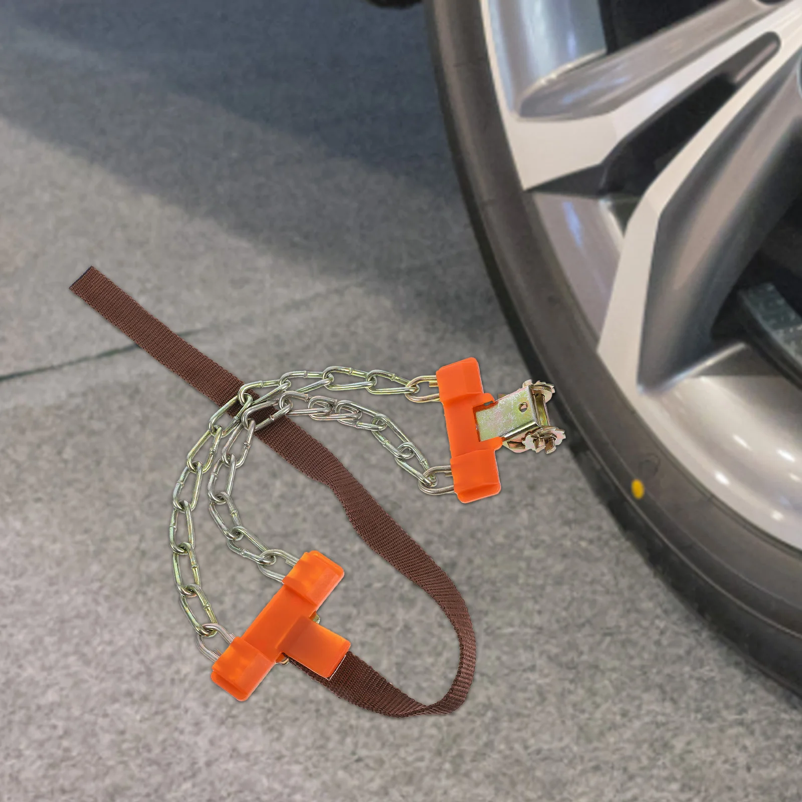

Universal Anti-Skid Tire Chains Snow Car Truck Chains Steel Winter Pickup OffRoad Vehicles Emergency Durability Stability