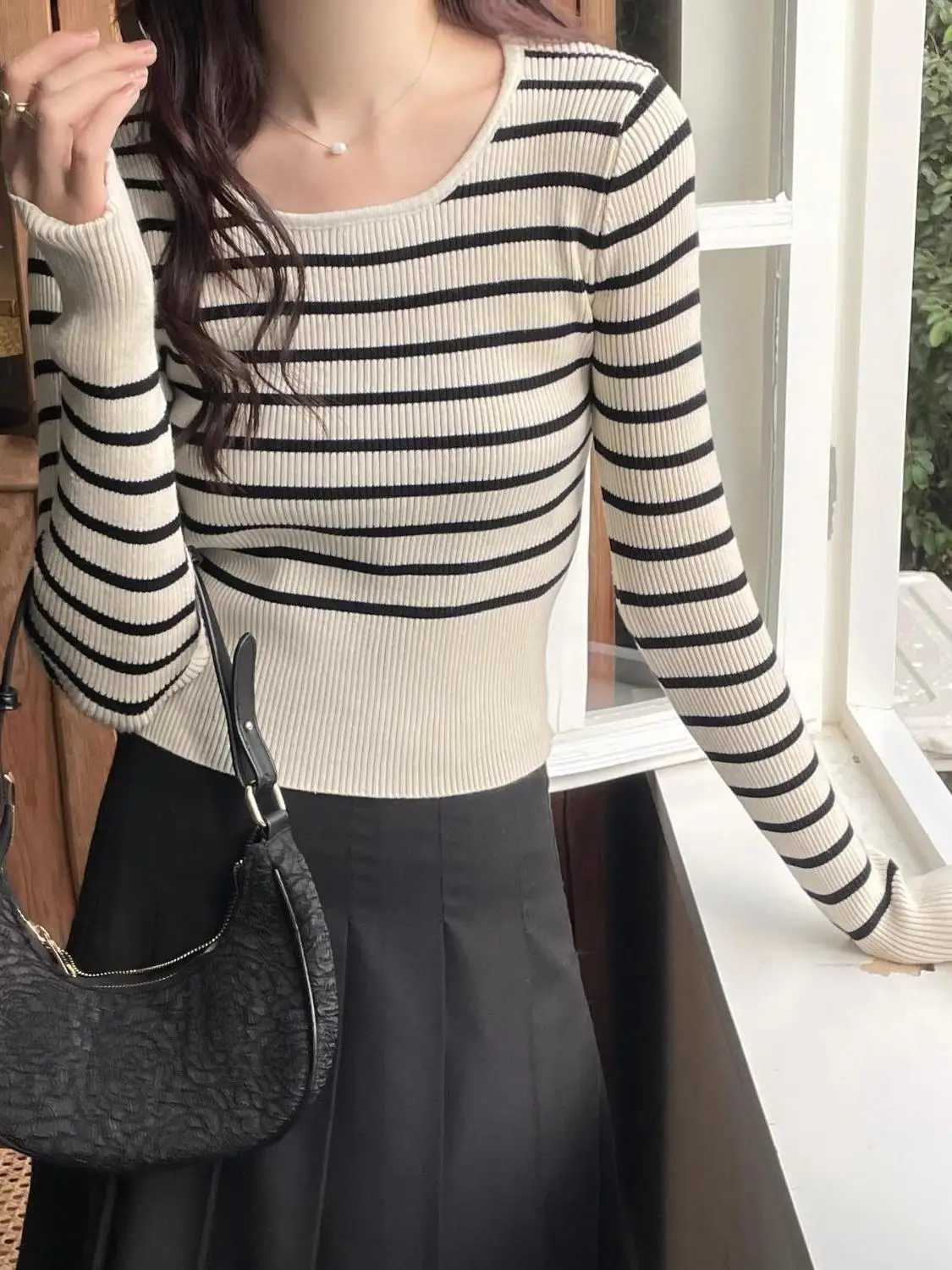 

Облегающий трикотаж в полоску Base irt Long Sve Low Ne ort Top Женский модный топ ранней осени для внутренней одежды Повседневный трикотаж