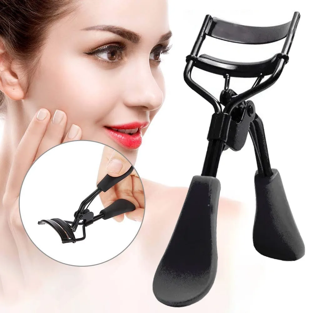 1 Portable Eyelash Curler with a Silicone Pad and Stainless Steel Lashes to Create Big, Beautiful Eyes.