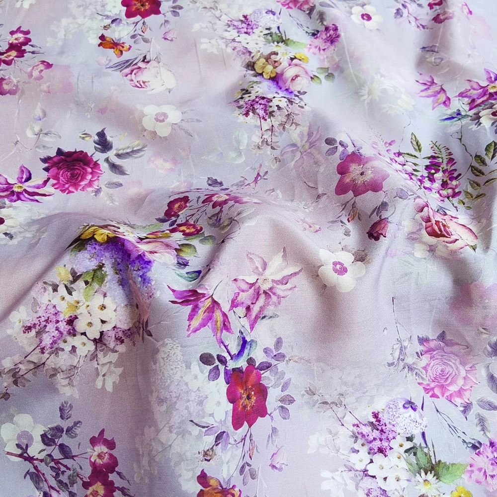 1 meter X 1.35 meter Lavender Floral Dress Material Soft Natural Silk Cotton Fabric For Dress Shirt