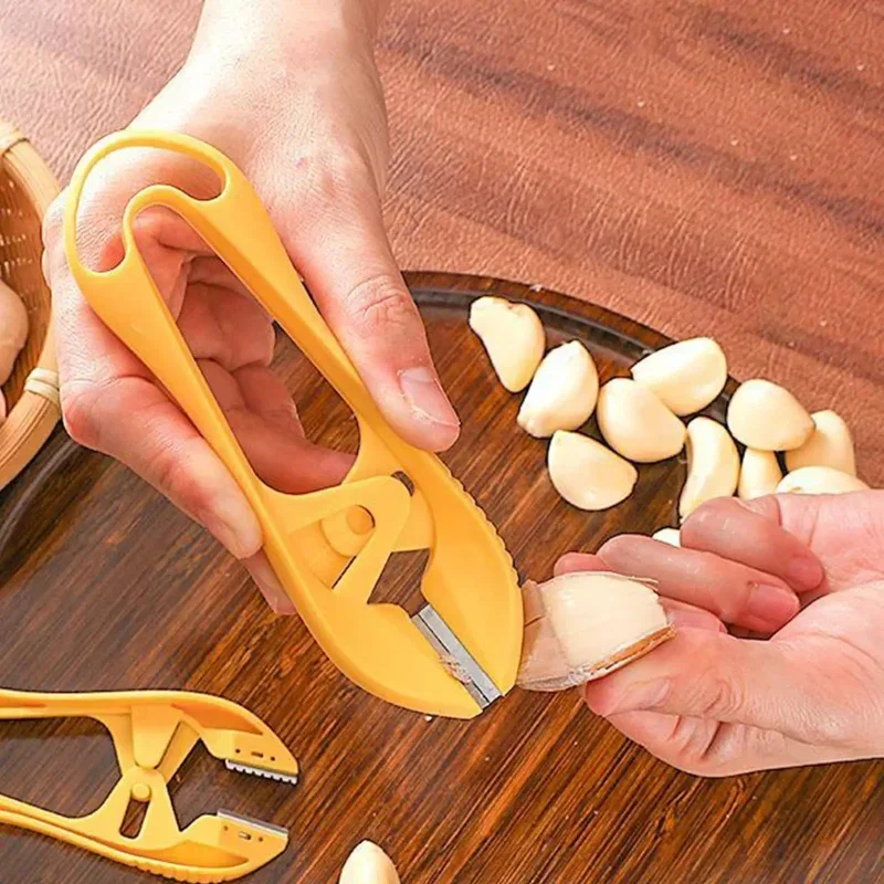 Lightweight Manual Garlic Peeler Stripper Non-toxic Kitchen Tool Safety Garlic Peeling Clip Tweezer Practical Gadget for Cooking