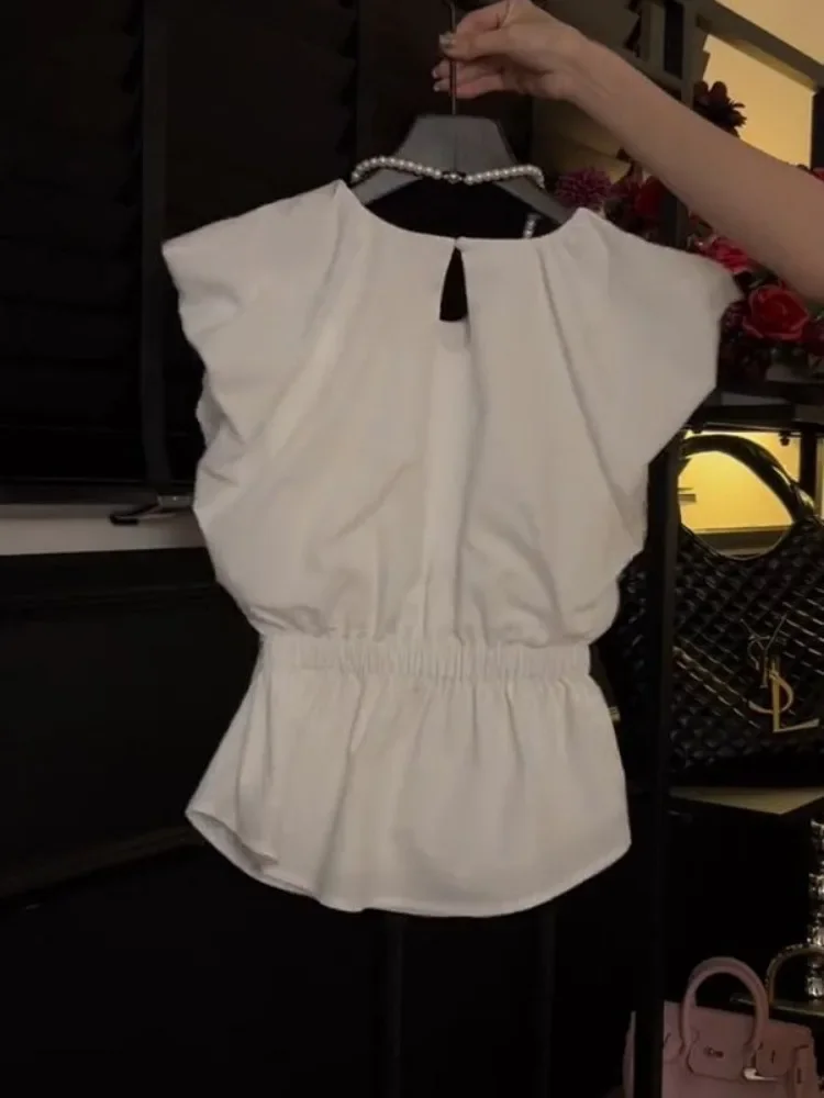 

Elegant Fashion O-neck White Blouses 2025 Summer New Ruched Shirts Women Y2k E-girl Slim Fit Sleeveless Blusas De Mujer