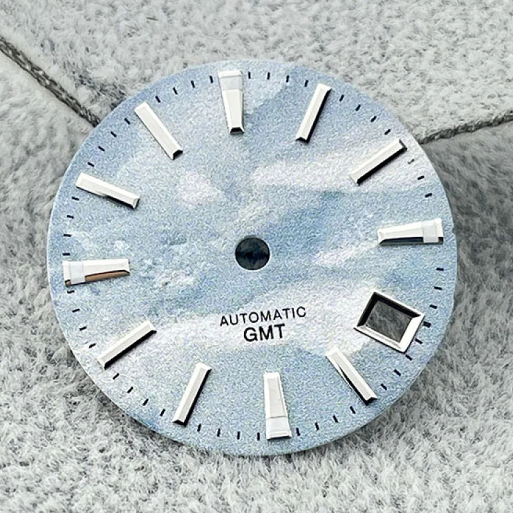 Mostrador de relógio azul céu 28.5mm bgw9 mostrador luminoso azul nh35 para movimento nh34 nh35 calendário único gmt acessórios de rosto de relógio