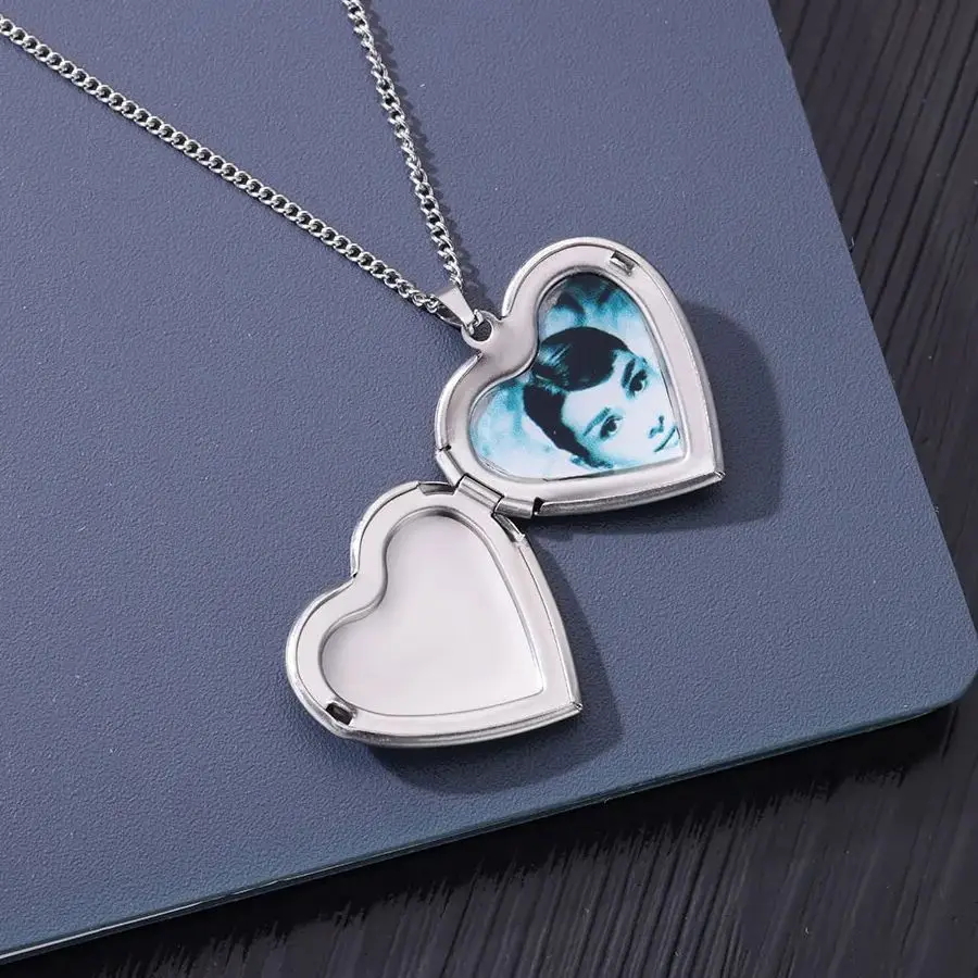 Heart Custom Picture Necklace Stainless Steel Family Friends Pet Photo Personalized Necklaces Jewelry for Women Girl DIY Gift