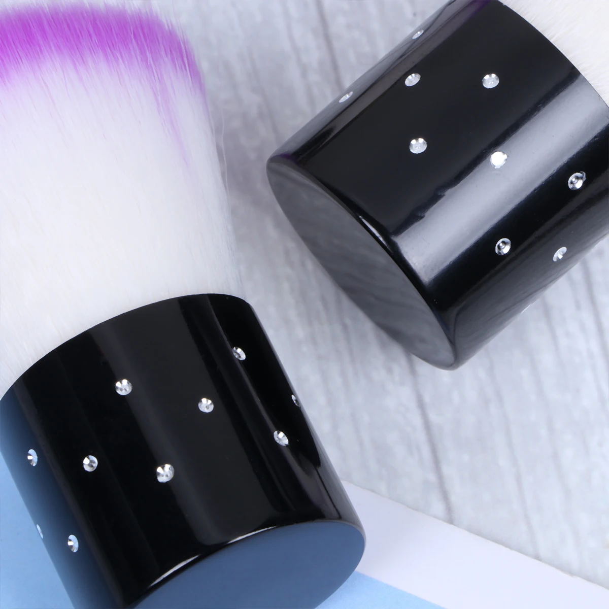 

3pcs Nail Art Brush Set Soft Bristles Gentle For Skin Daily Salon Use Powder Makeup Cleaning Tool Brush Set Purple