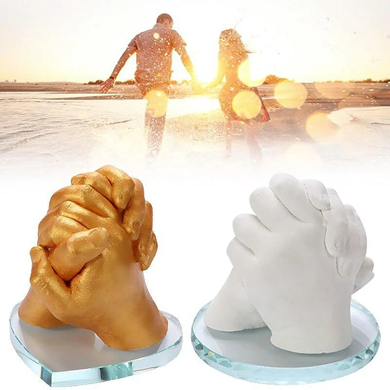 Keepsake Hands Casting Kit Souvenir Large Creative DIY Plaster Statue Molding Kit Hand Holding For Couple Friends Family