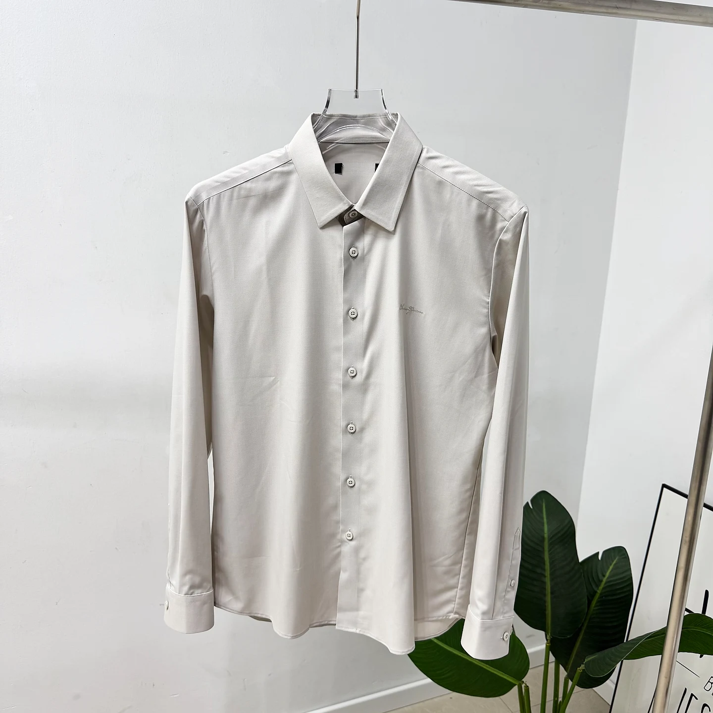 

Silky Smooth Pure Color Long Sve Casual Men's irt Breathable Spring Autumn Versatile West Home H Series Lotus Le Design