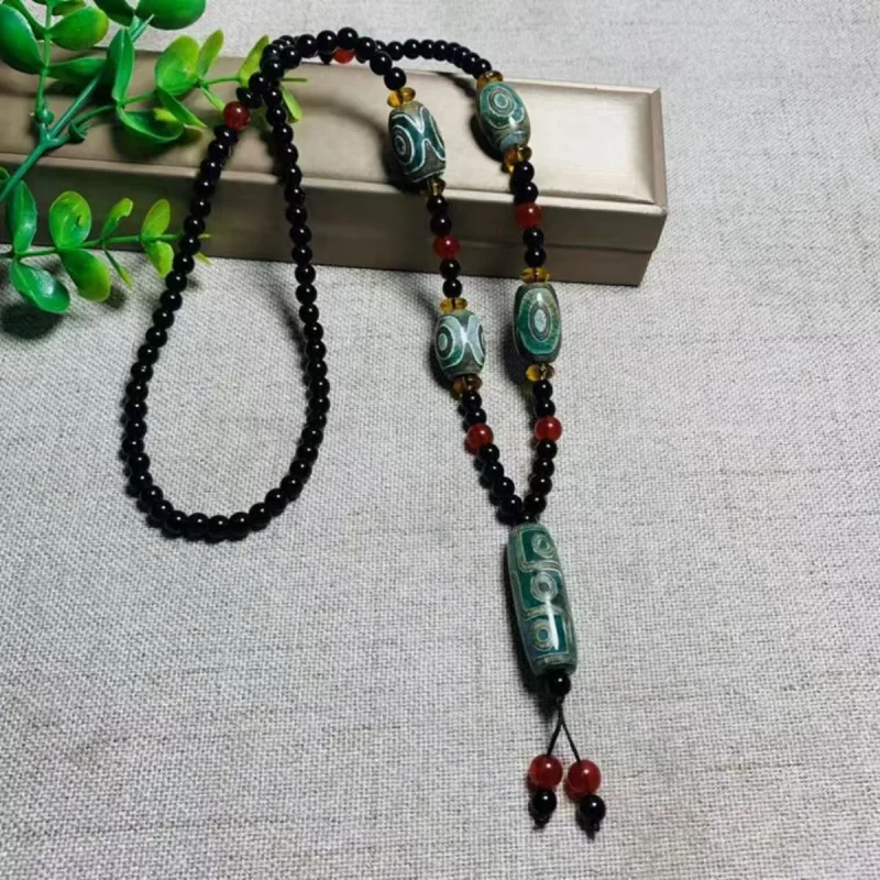 

Tibetan Nine-Eyed Dzi Bead Necklace Agate Sweater Chain Set
