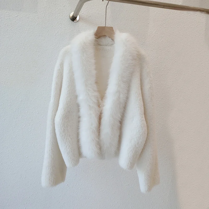

2026 New Autumn Spring Knitted Cardigan Sweater Jacket for Women White Fox Fur Collar Top Imitation Mink Fur Jacket for Women