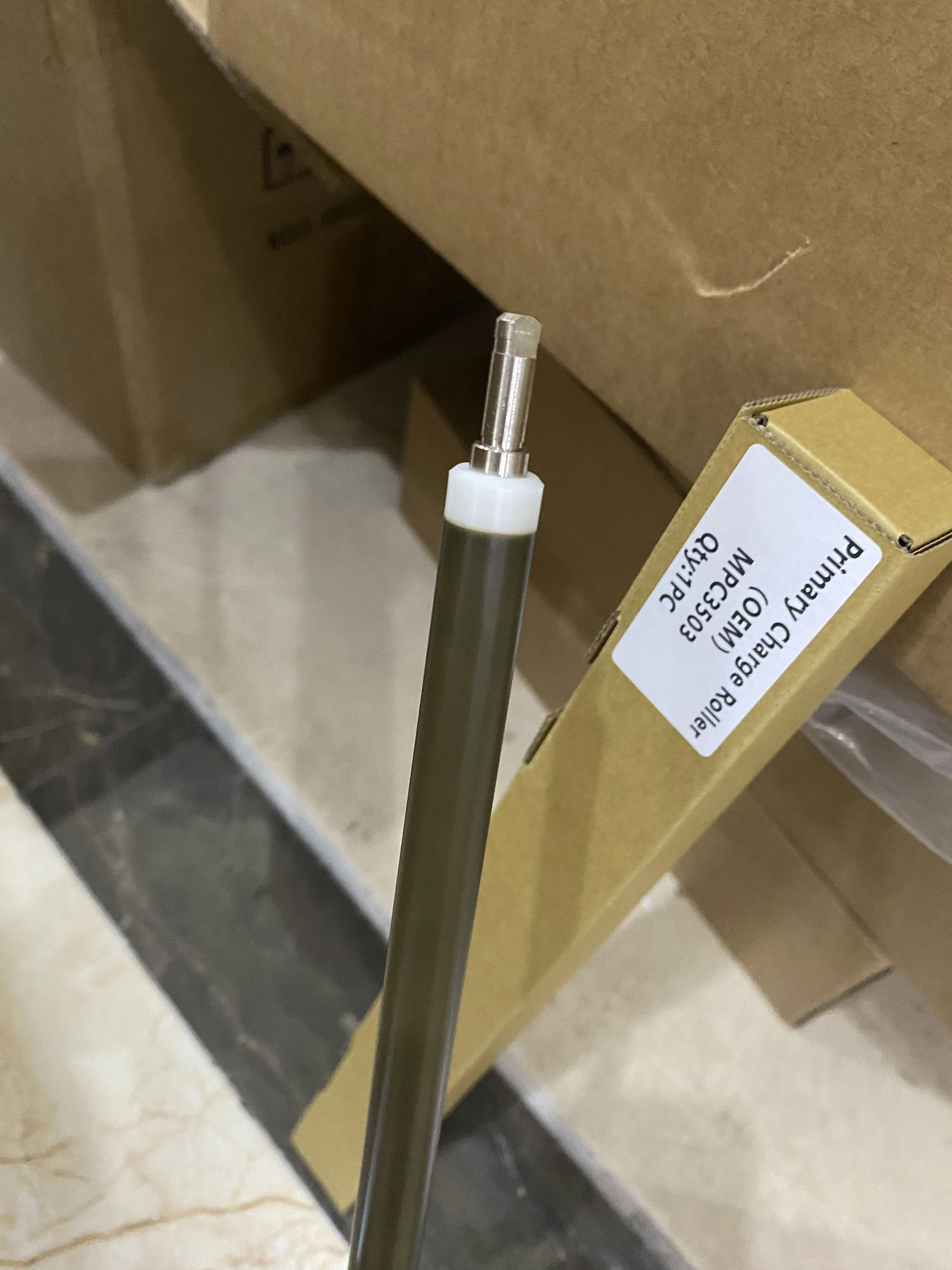 

1 ролик первичного зарядного устройства OEM коричневого цвета для Ricoh MPC3003 3503 3004 3504 4503 5503 6003 4504 5504 6004 IMC3000 PCR AD02-7050