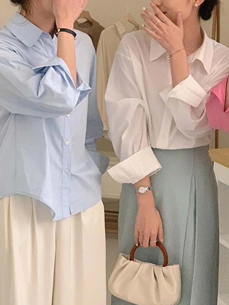 سترة نسائية أساسية بسيطة غير رسمية على الموضة سترة نسائية ربيعية جديدة بلون سادة سترة نسائية كورية فرنسية بيضاء بأكمام طويلة