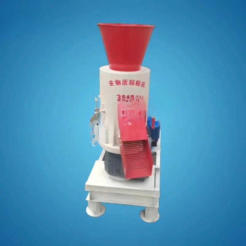 

Compact poultry feed pelletizer for backyard farms