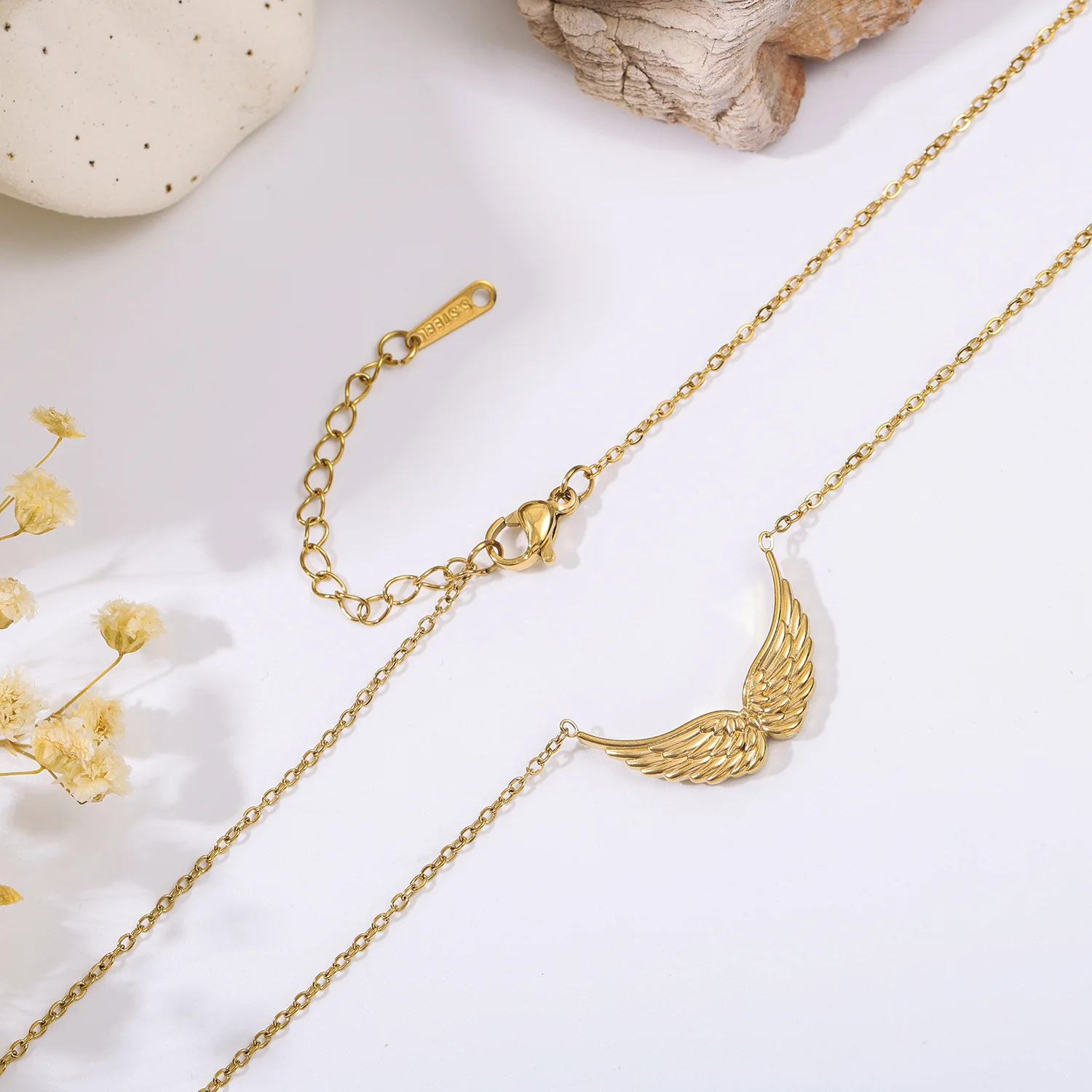 Exquisite Personalized Double Hole Angel Wing Pendant Necklace, 18K Gold Plated Stainless Steel Women Jewelry Gift Wholesale